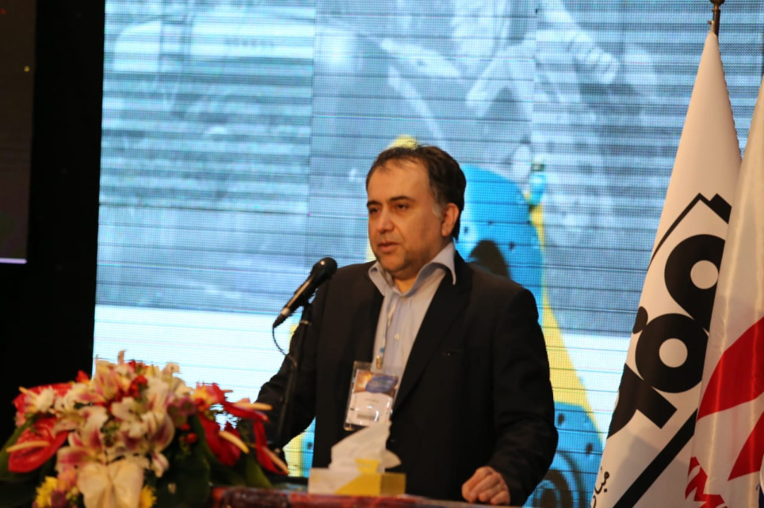 باید تولید فولاد کیفی را در کشور توسعه دهیم