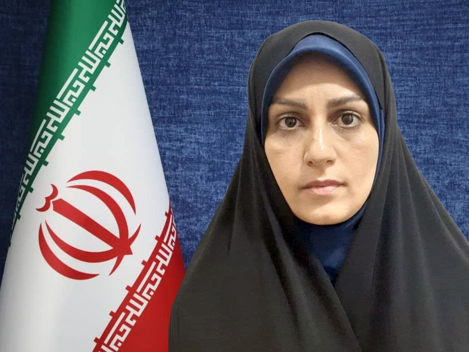 مهدیه سادات حسینی مطلق به سمت "سرپرست دفتر امور زنان و خانواده استانداری یزد" منصوب شد