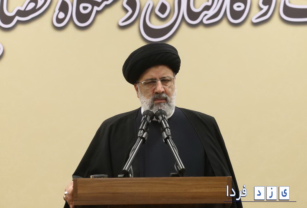 گزارش تصویری :دیدارقضات و کارکنان دادگستری با آیت الله ریسی در سفر به یزد (گزارش تصویری سفر 6)