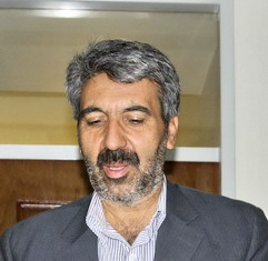 مهندس  فرهمند نماینده مجلس:سکوت مسئولان در قبال کمبود ها و مشکلات استان باعث شده استان یزد جزء استانهای پیشرفته محسوب شود. 
