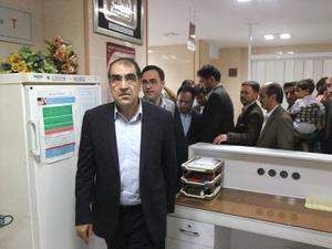 سفر وزیر بهداشت به طبس و بازدید از بیمارستان 100تختخوابی این شهرستان