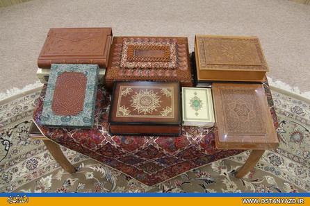 استاندار یزد هدایای دریافتی خود را اهدا کرد