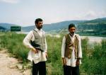 میرغلام ،شاعر وتاجر و کشاورز  نمونه مهریزی در گفتگو ی احتصاصی با یزدفردا :نه سخن دانم و نه صوت دلارا دارم چه کنم ، با دل شوریده غزل می خوانم (قسمت اول ) :(قسمت دوم) 