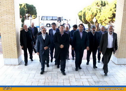 وزیر صنعت، معدن و تجارت وارد استان یزد شد