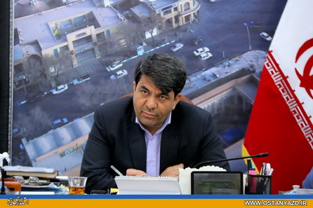 جمع آوری کمک های مردمی به سیل زدگان از طریق هلال احمر، ستاد اربعین حسینی و پایگاه های بسیج استان انجام شود