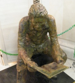 نمایشگاه کتاب تهران  خوب یا بد ؟