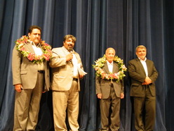 گزارش و گزارش تصویری :تجلیل از خیران مدرسه ساز استان یزد