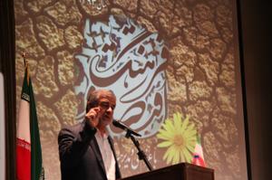 جوکارنماینده یزد و اشکذر:با مدیران تماسهایی گرفته می شود که اگر فلان کار را نکنید عزل می شوید؟!مگر شما چکاره اید؟!+تصاویر